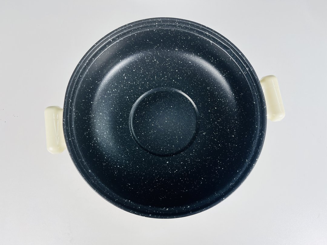 Runbaisn 5.5 Liter cooking pot