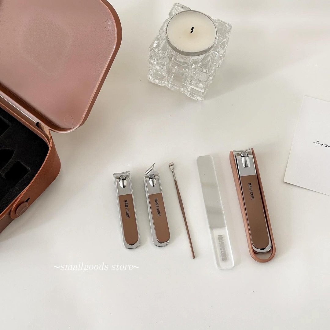 Manicure Set